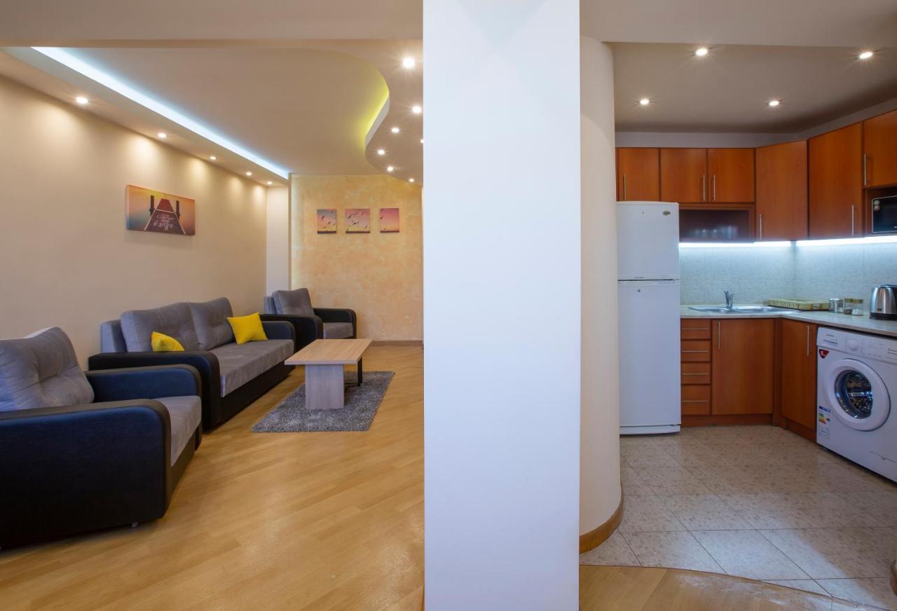 Umba Apartment N4 - Balcony And Mount Ararat View Єреван Екстер'єр фото